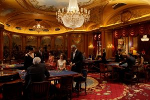 UK – The Ritz in court over ‘problem gambler’