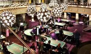 UK – Hippodrome London adds second Evolution Dual Play Roulette table