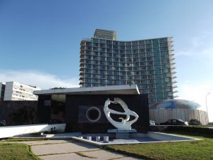 Cuba – Gangster’s family want compensation for Riviera Casino