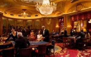 UK – London’s Ritz Club up for sale at £200m