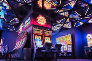US – The STRAT debuts new Link Slot Lounge and first phase casino remodel