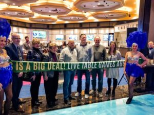 US – New Year sees Caesars launch table games at two Indiana racinos
