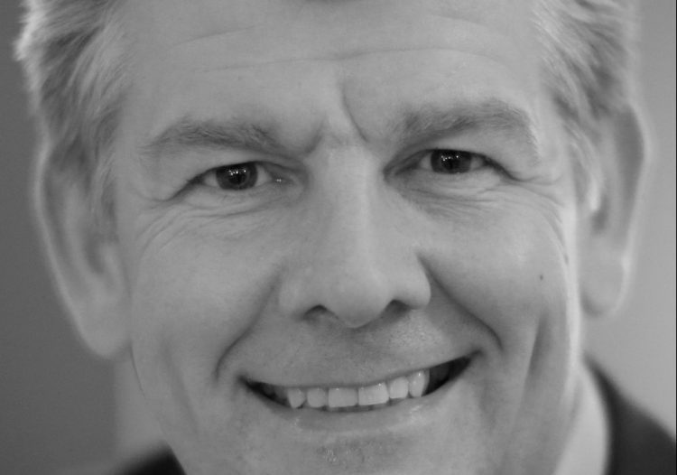 UK – Ian Hogg joins RPM Gaming as Chairman
