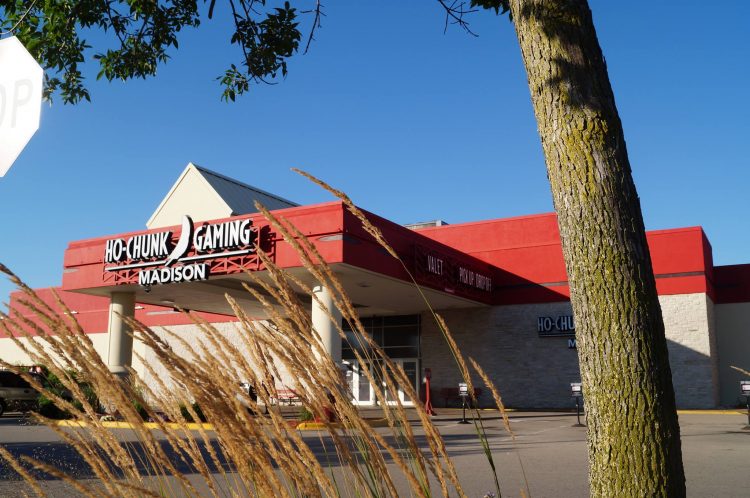 US – Ho-Chunk confirms it will build three racinos as Nebraska signs in six casinos