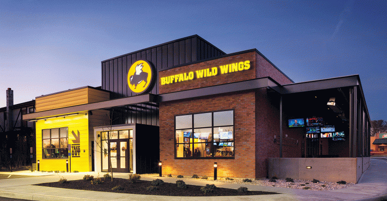 US – Geolocation gives players in Buffalo Wild Wings sports bars special offers