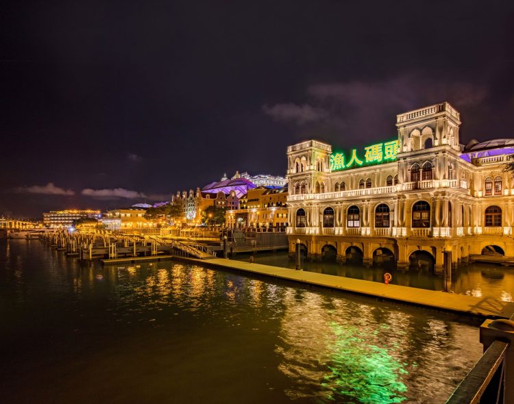China – Seven satellite casinos could close in Macau this summer
