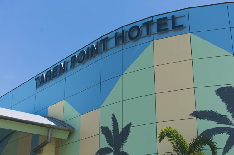 Australia – Taren Point Hotel penalised for providing pokie gambler with free alcohol
