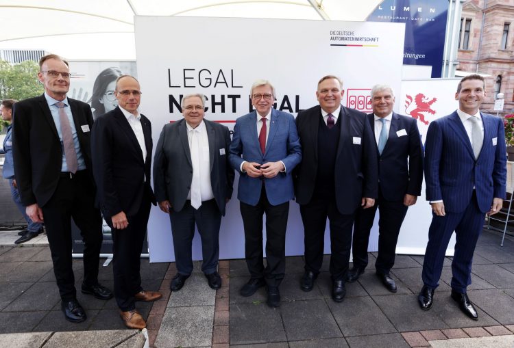 Germany – HMV and DAW’s Parliamentary summer evening attracts Hesse’s Prime Minister and Interior Minister