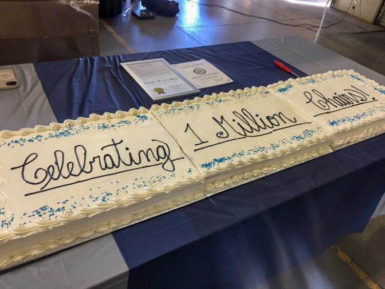 US – Gary Platt Manufacturing celebrates 1,000,000th casino chair