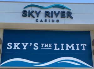 US – Sky River Casino debuts complete cashless convenience with Konami Gaming’s SYNKROS and Everi’s CashClub Wallet Technology