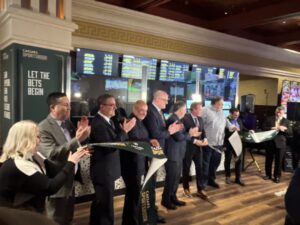 Canada – Caesars opens Ontario’s first full-service sportsbook