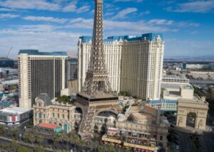 US – Caesars to spend $100m on converting Horseshoe tower and integrating it into Paris Las Vegas