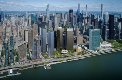 Freedom Plaza scaled 415x275 c