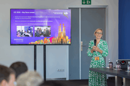 Margaret Dunn, Clarion Gaming, predstavitev v Barceloni