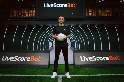 LiveScore marka elçisi Dimitar Berbatov