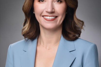 Global Gaming Women's Siobhan Lane