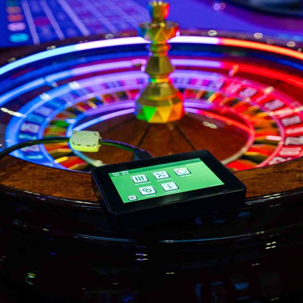 TCSJOHNHUXLEY se juri innovazzjonijiet li jbiddlu l-logħba fl-ICE inkluż Chipper Champ 3 2 Rota ma' sieħeb tar-rota