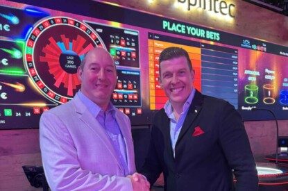 স্পিনটেকের গোরান সোভিলজের সাথে বেটরাইটের বিলি ম্যাকক্লেলান