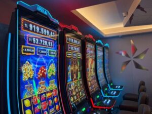 APEX、パシャ・プラチナム・カジノにクローバーリンク導入