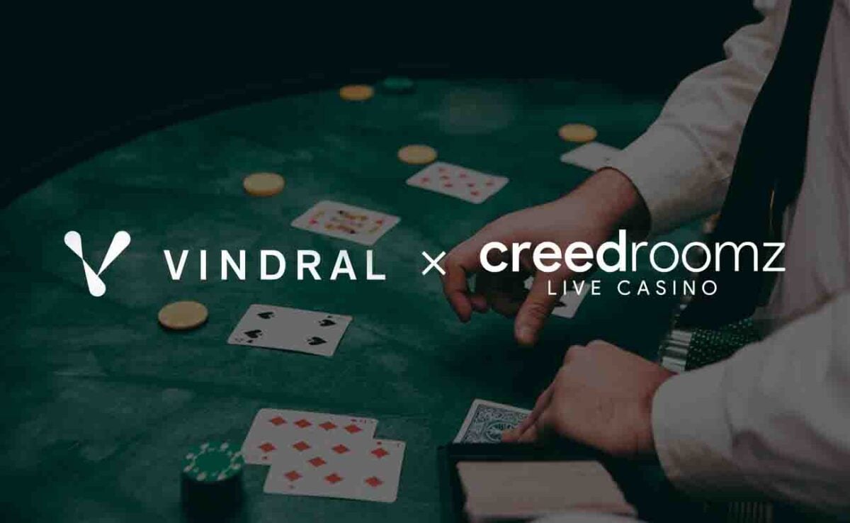 Vindral signs with Creedroomz