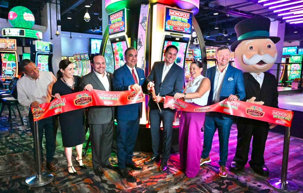 Monopoly Big Board Bucks in Puerto Rico