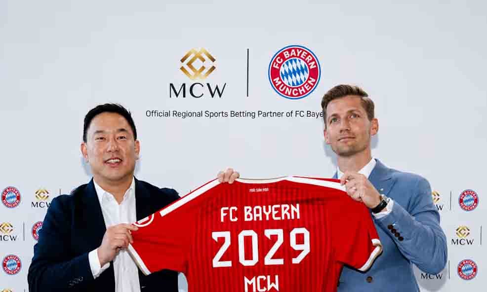 Bayern Munich signs with Mega Casino World