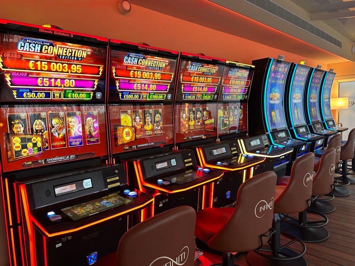 Slots at Infiniti Casino Grasse