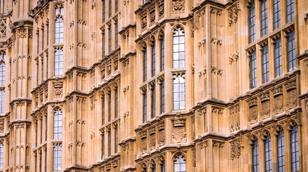 Lords committee calls for comprehensive ban on UK gambling advertising